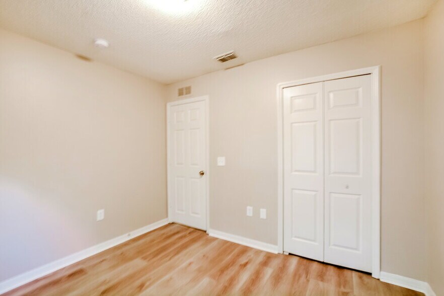 Building Photo - 4709 Fiske Cir