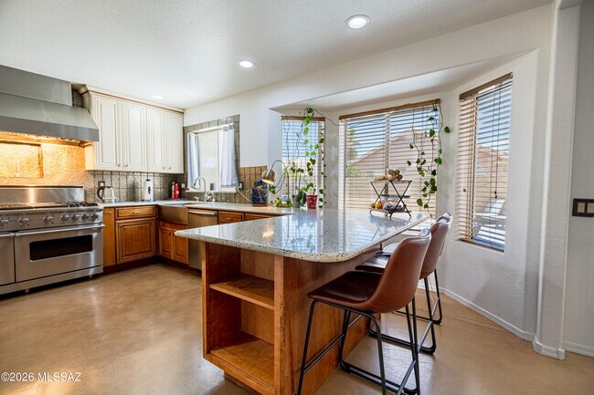 Building Photo - 7315 W Beryllium Ln