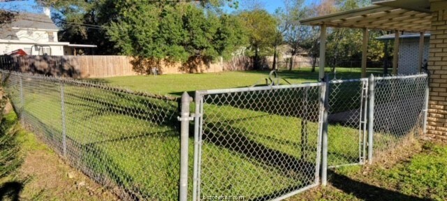 Building Photo - 1003 Harrington Ave