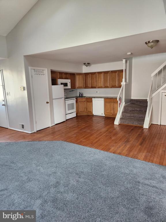 Building Photo - 5004 Tracy Ct