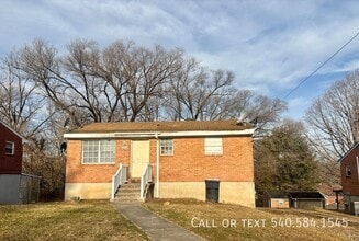 Building Photo - 2828 Idlewild Blvd NE