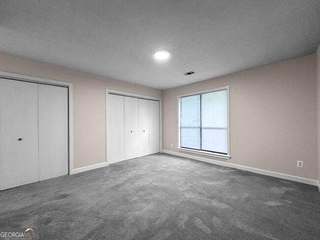 Building Photo - 1616 Golf Link Dr