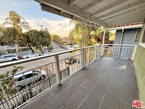 Building Photo - 1200 Laveta Terrace