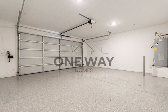 Building Photo - 4643 S Element