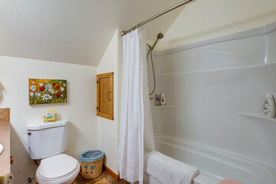 Building Photo - 33431 Douglas Dr