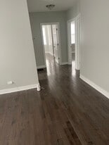 Building Photo - 8414 S Cregier Ave