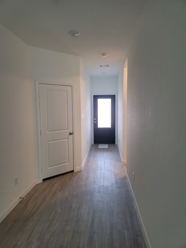 Building Photo - 221 Cordova Xing