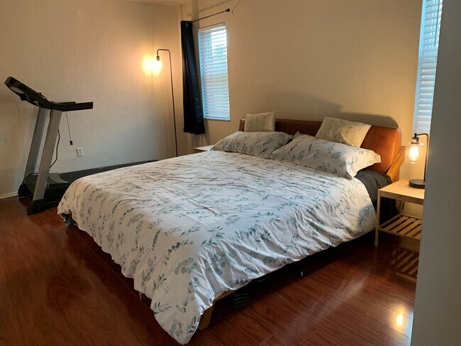 Building Photo - 7243 Antigua Pl