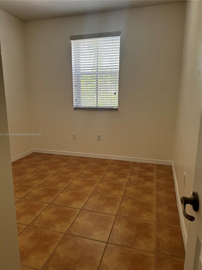 Building Photo - 12544 SW 121st Way