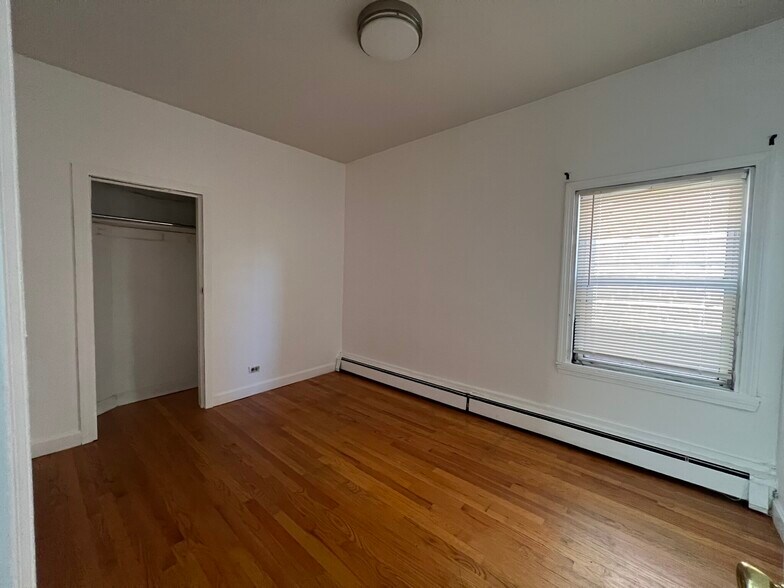 Building Photo - 848 Huntington Ave