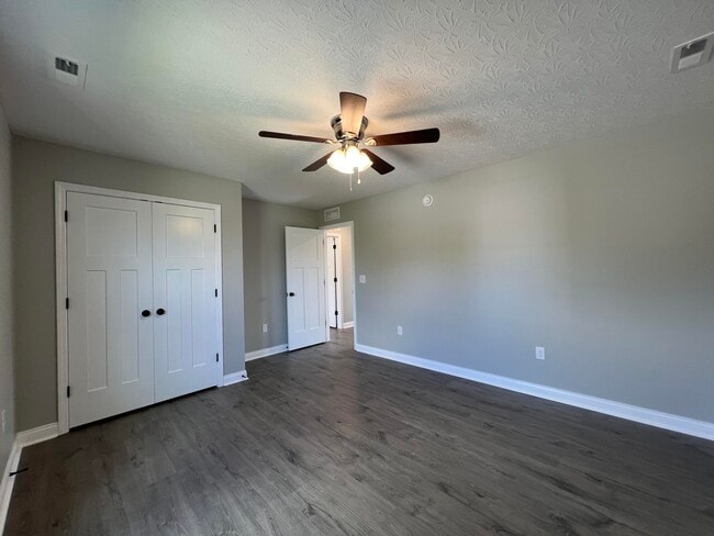 Building Photo - 309 Gallahadion Ct