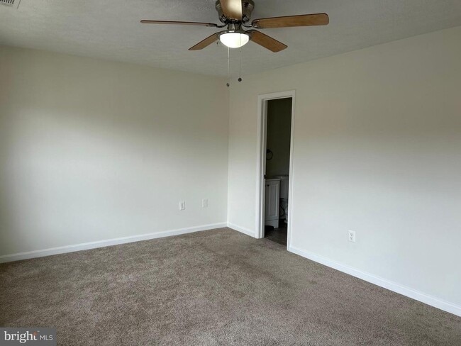 Building Photo - 5731 E Boniwood Turn