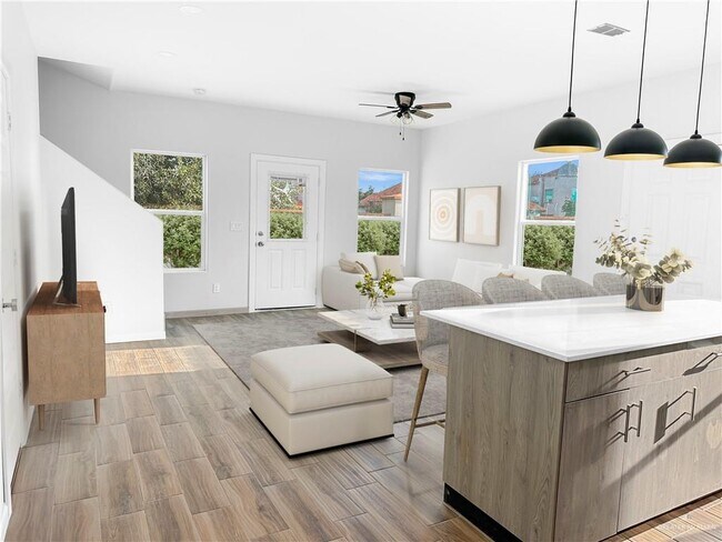 Building Photo - 26 Tyler Ave