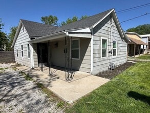 Building Photo - 316 W Elm St