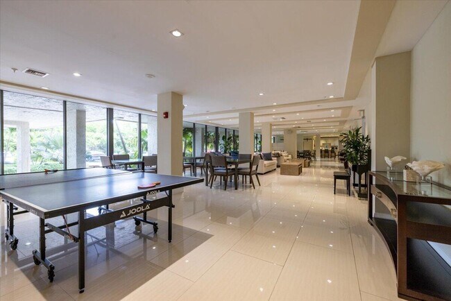 Building Photo - 3912 S Ocean Blvd