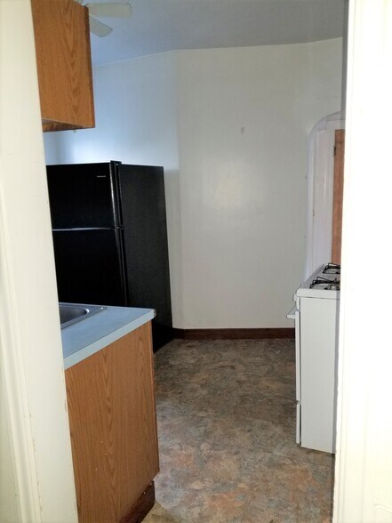 Building Photo - 2379 Lumber Ave