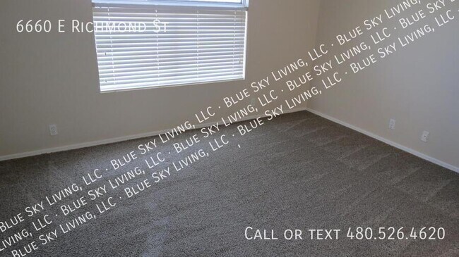 Building Photo - 6660 E Richmond St