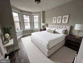 Building Photo - 5729 Pine St