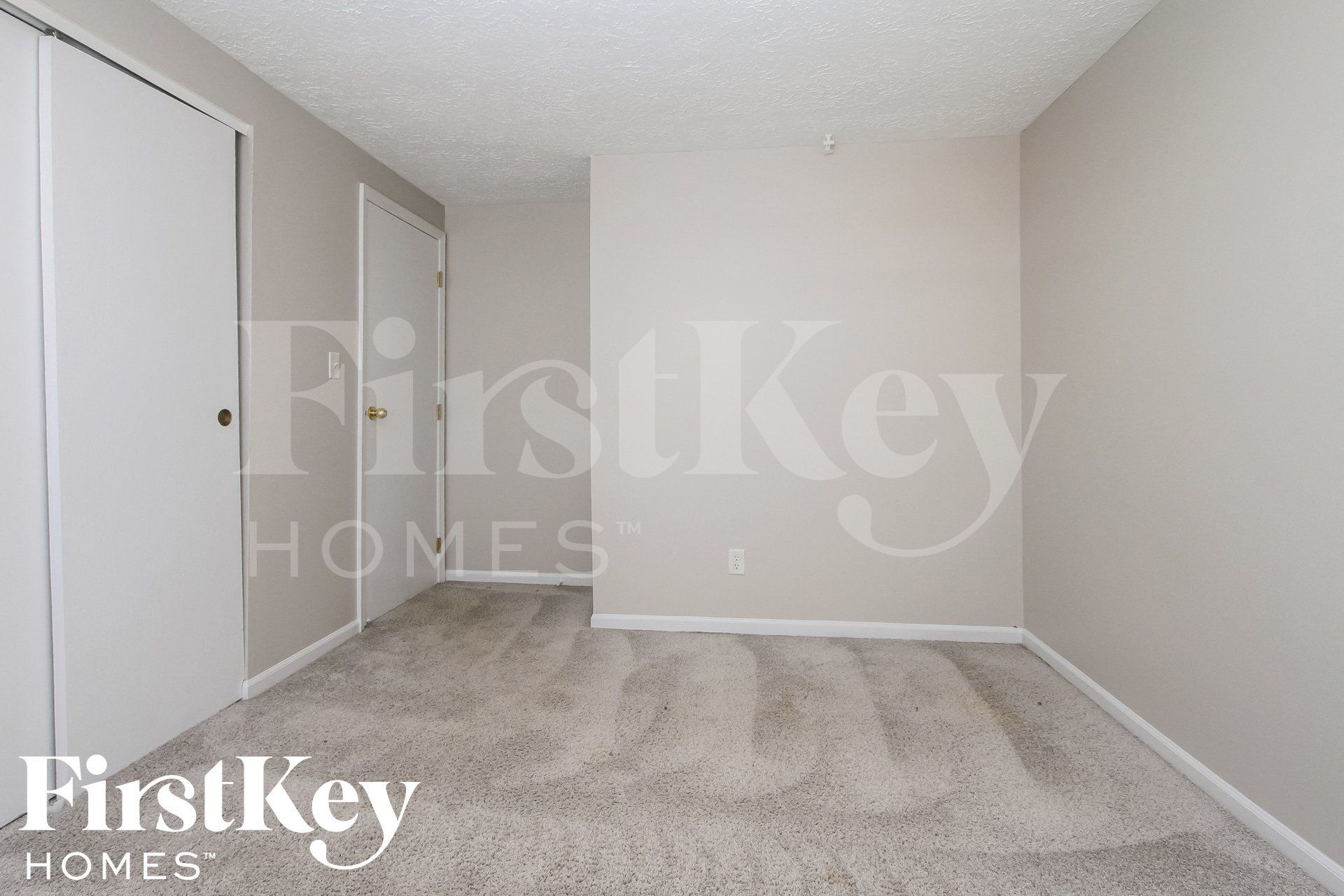 Building Photo - 1273 W Stillwater Ln