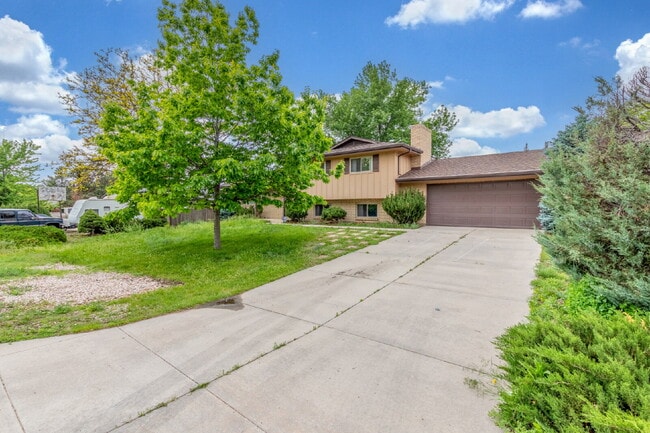 Building Photo - 6724 Knight Dr