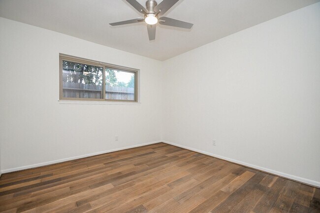 Building Photo - 12511 Shepherds Ridge Dr