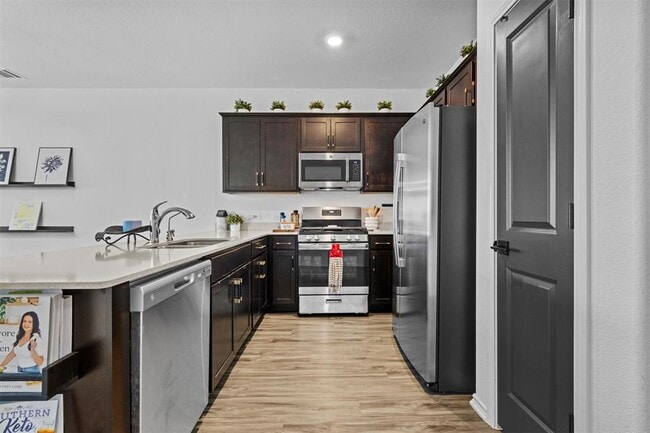 Building Photo - 414 Geode Glen