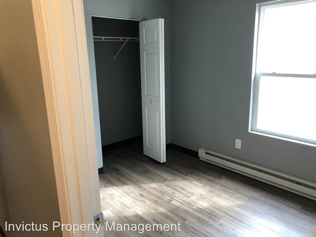 Building Photo - 3 br, 2 bath House - 2015 Hillside Avenue