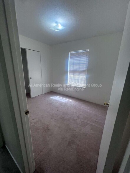 Building Photo - 510 Woodland Park Cir