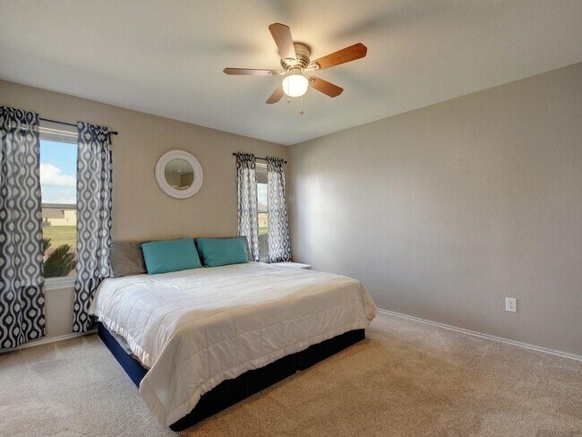 Building Photo - 2488 Green Meadows Ln