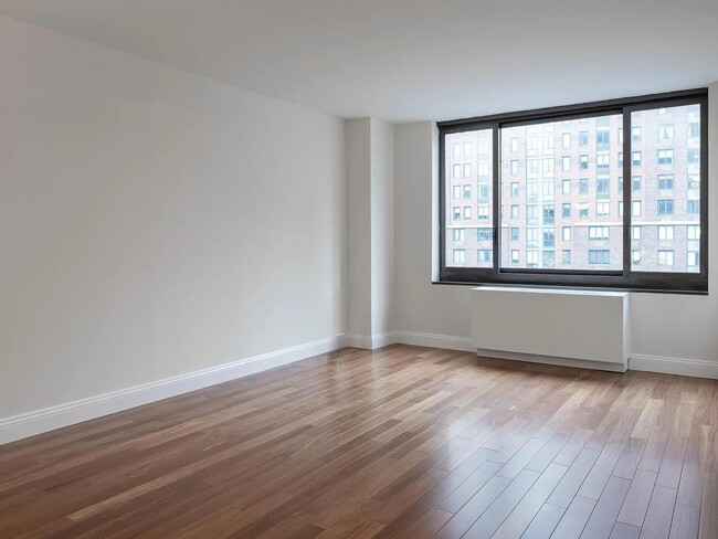 Building Photo - 200 Rector Pl