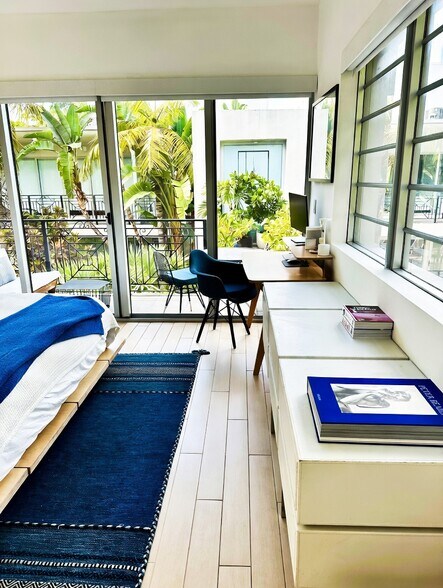 Building Photo - 2135 Washington Ct