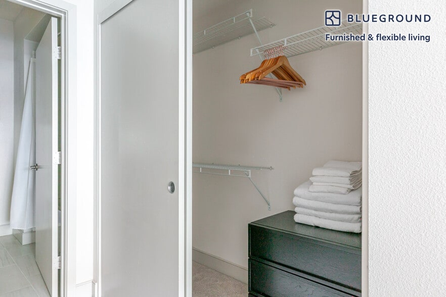 Building Photo - 44758 Old Warm Springs Blvd