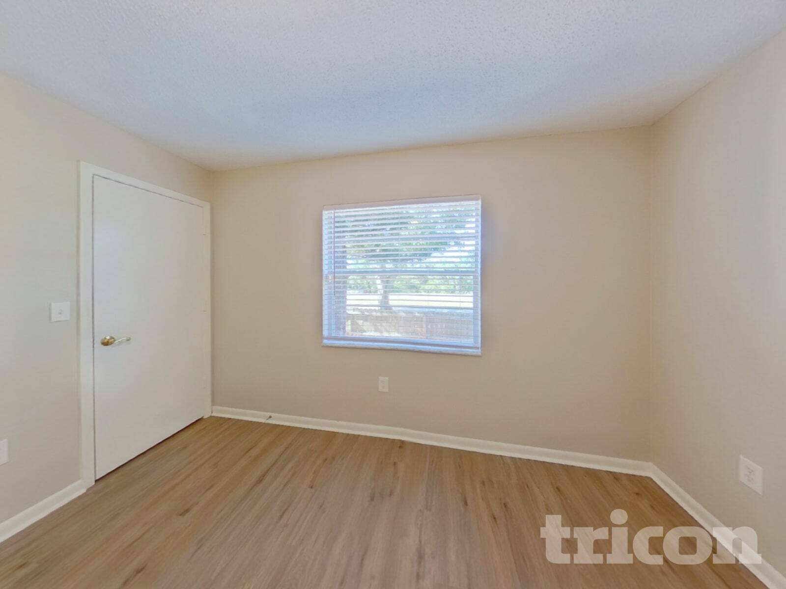Building Photo - 1559 McAuliffe Ln
