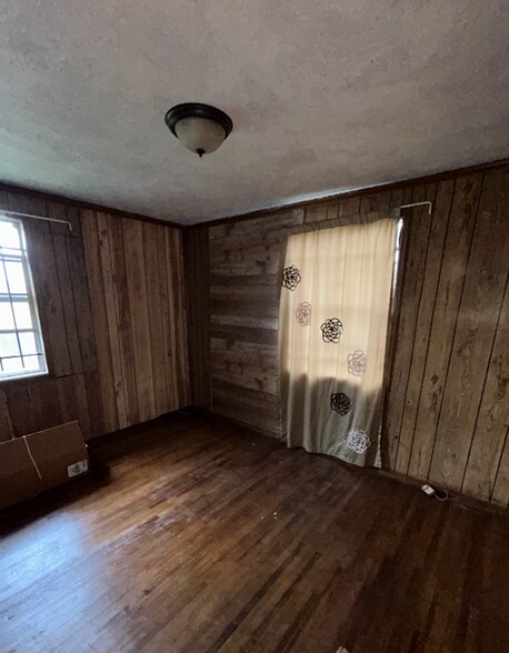 Building Photo - 2620 Wilkins Ct