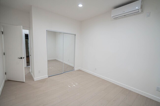 Building Photo - Stunning 3-Bedroom Single-Story ADU in Granada Hills!