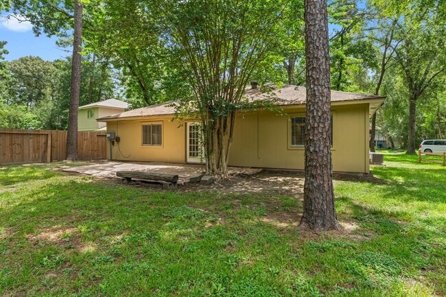 Building Photo - 25 Capewood Ct