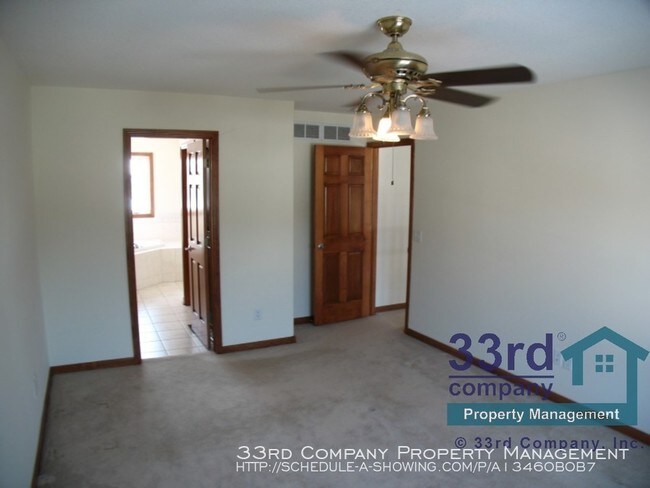 Building Photo - 2082 Arnold Palmer Dr
