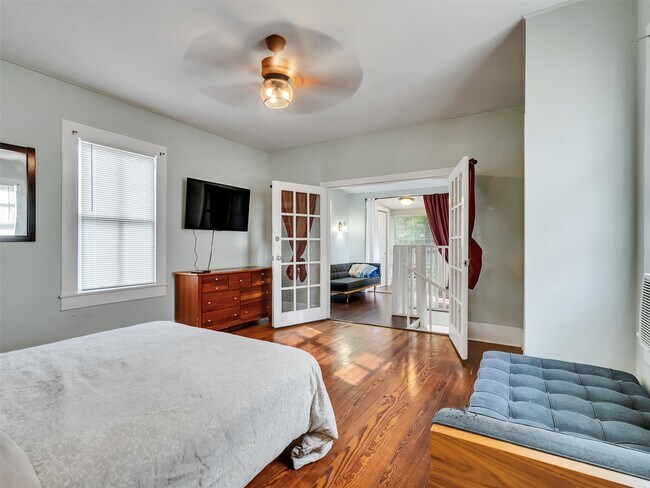 Building Photo - 3529 Avenue M