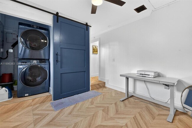 Building Photo - 13441 SW 74th St