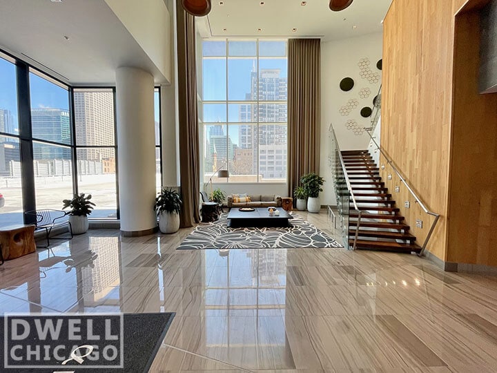 Building Photo - 776 W Quincy St