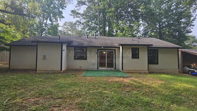 Building Photo - 2416 Newgate Dr