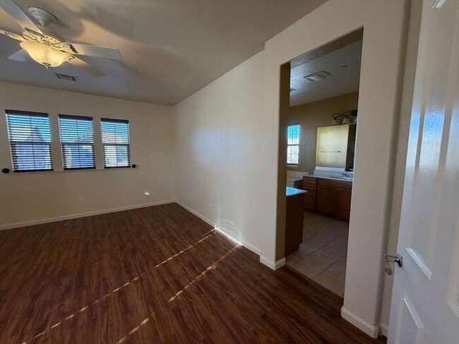 Building Photo - 7066 Sacred Cir