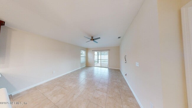 Building Photo - 141 Vicksburg Dr