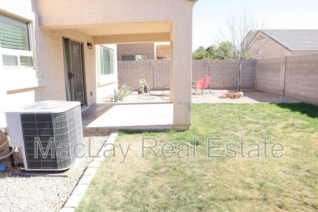 Building Photo - 7265 W Glenn Dr