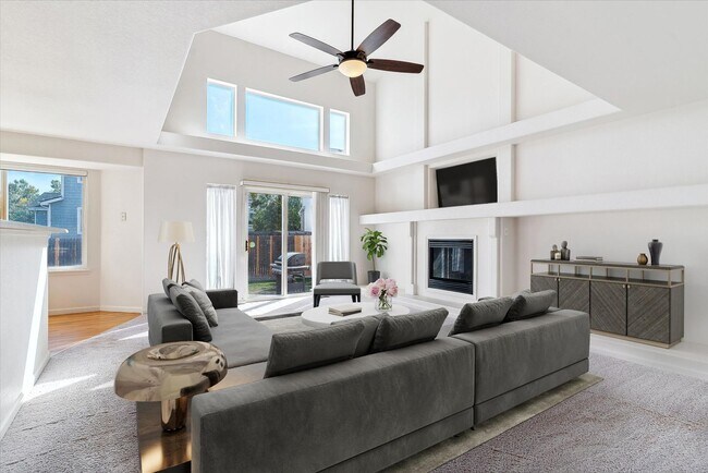 Building Photo - Spacious 3 Bed, 2.5 Bath Home In Sterling ...