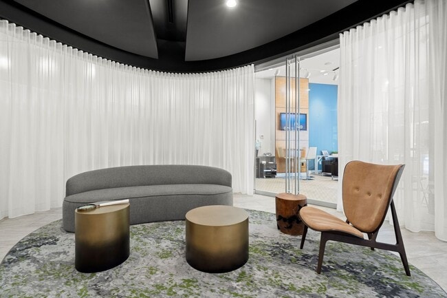 Building Photo - High-rise Luxury 1 Bedroom Buckhead Condo, Skyline Views of Atlanta!