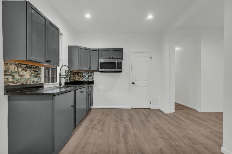 Building Photo - 3353 Fullerton Ave