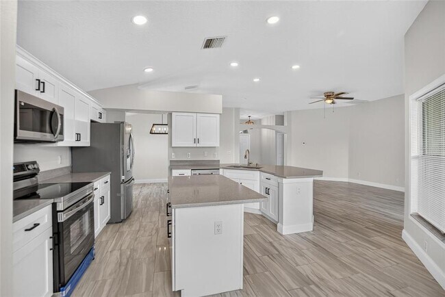 Building Photo - 1434 Hatcher Loop Dr