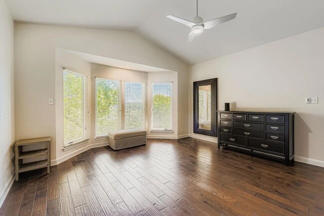 Building Photo - 3605 Fawn Creek Path