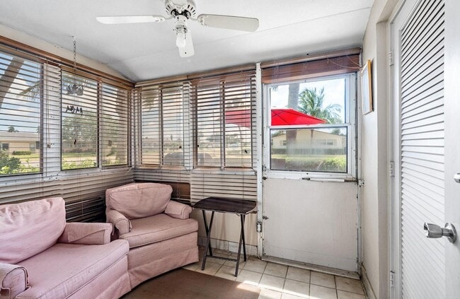 Building Photo - 2805 Crosley Dr W